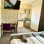 Appartement Slupski Premium Wifi Netflix Smart Tv50 Wysoka Jakosc Za Niska Cene Zapraszamy (adults Only) *