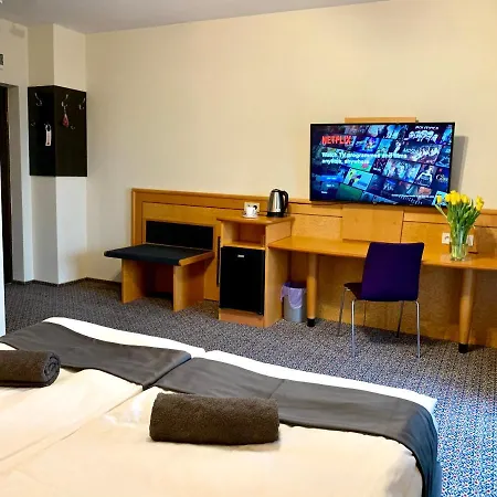 Slupski Premium - - Wifi Netflix Smart Tv50 - - Wysoka Jakosc Za Niska Cene - - Zapraszamy (adults Only) *
