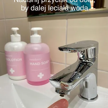 Slupski Premium Wifi Netflix Smart Tv50 Wysoka Jakosc Za Niska Cene Zapraszamy (adults Only) *