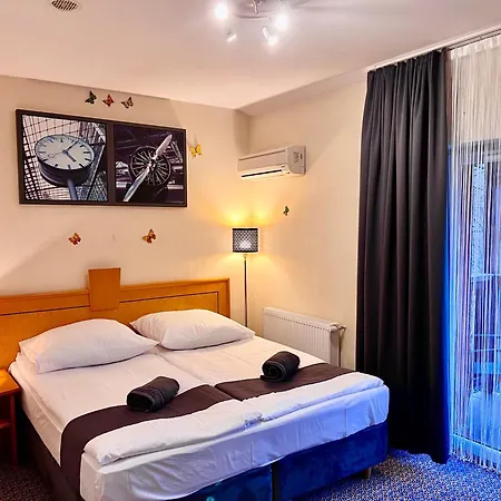 Slupski Premium - - Wifi Netflix Smart Tv50 - - Wysoka Jakosc Za Niska Cene - - Zapraszamy (adults Only) Słupsk