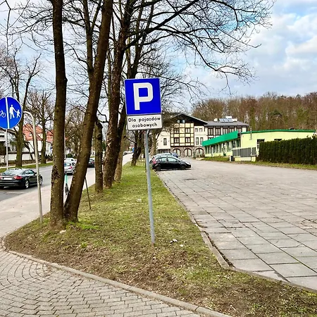 Slupski Premium Wifi Netflix Smart Tv50 Wysoka Jakosc Za Niska Cene Zapraszamy (adults Only) *