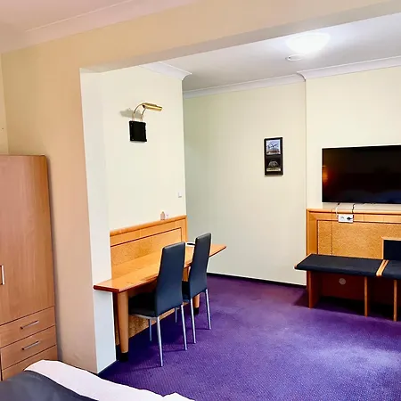 Slupski Premium Wifi Netflix Smart Tv50 Wysoka Jakosc Za Niska Cene Zapraszamy (adults Only) Słupsk