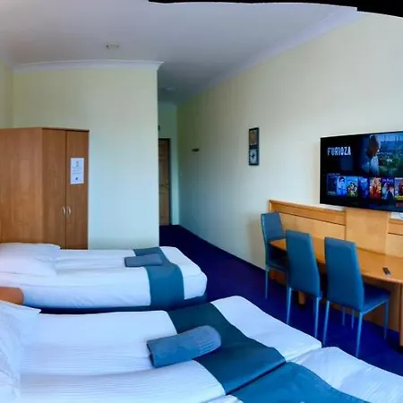Slupski Premium - - Wifi Netflix Smart Tv50 - - Wysoka Jakosc Za Niska Cene - - Zapraszamy (adults Only) Słupsk