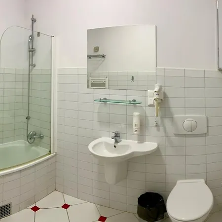 Slupski Premium - - Wifi Netflix Smart Tv50 - - Wysoka Jakosc Za Niska Cene - - Zapraszamy (adults Only)