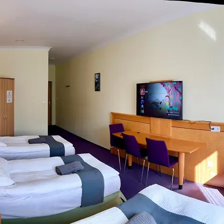 Slupski Premium - - Wifi Netflix Smart Tv50 - - Wysoka Jakosc Za Niska Cene - - Zapraszamy (adults Only) Słupsk