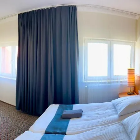 Apartment Slupski Premium Wifi Netflix Smart Tv50 Wysoka Jakosc Za Niska Cene Zapraszamy (adults Only)