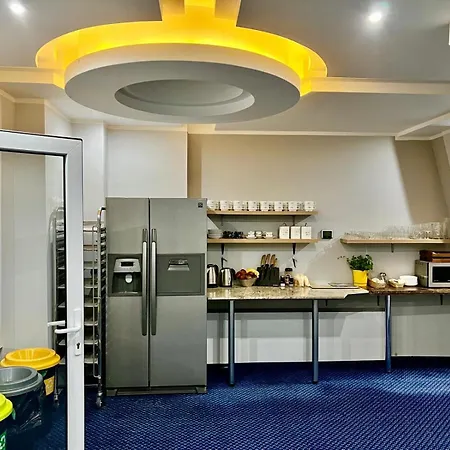 Apartment Slupski Premium Wifi Netflix Smart Tv50 Wysoka Jakosc Za Niska Cene Zapraszamy (adults Only) *