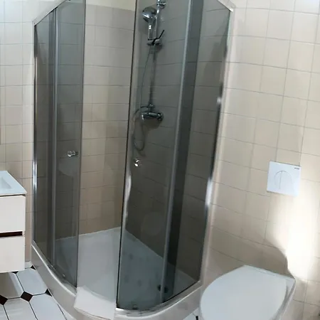 Slupski Premium - - Wifi Netflix Smart Tv50 - - Wysoka Jakosc Za Niska Cene - - Zapraszamy (adults Only)