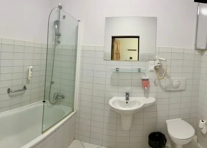 Slupski Premium Wifi Netflix Smart Tv50 Wysoka Jakosc Za Niska Cene Zapraszamy (adults Only) * Słupsk